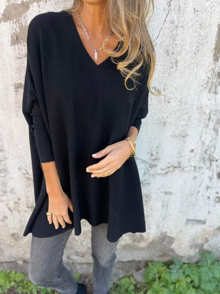 Celine | Cozy Oversized V-Neck Sweater
