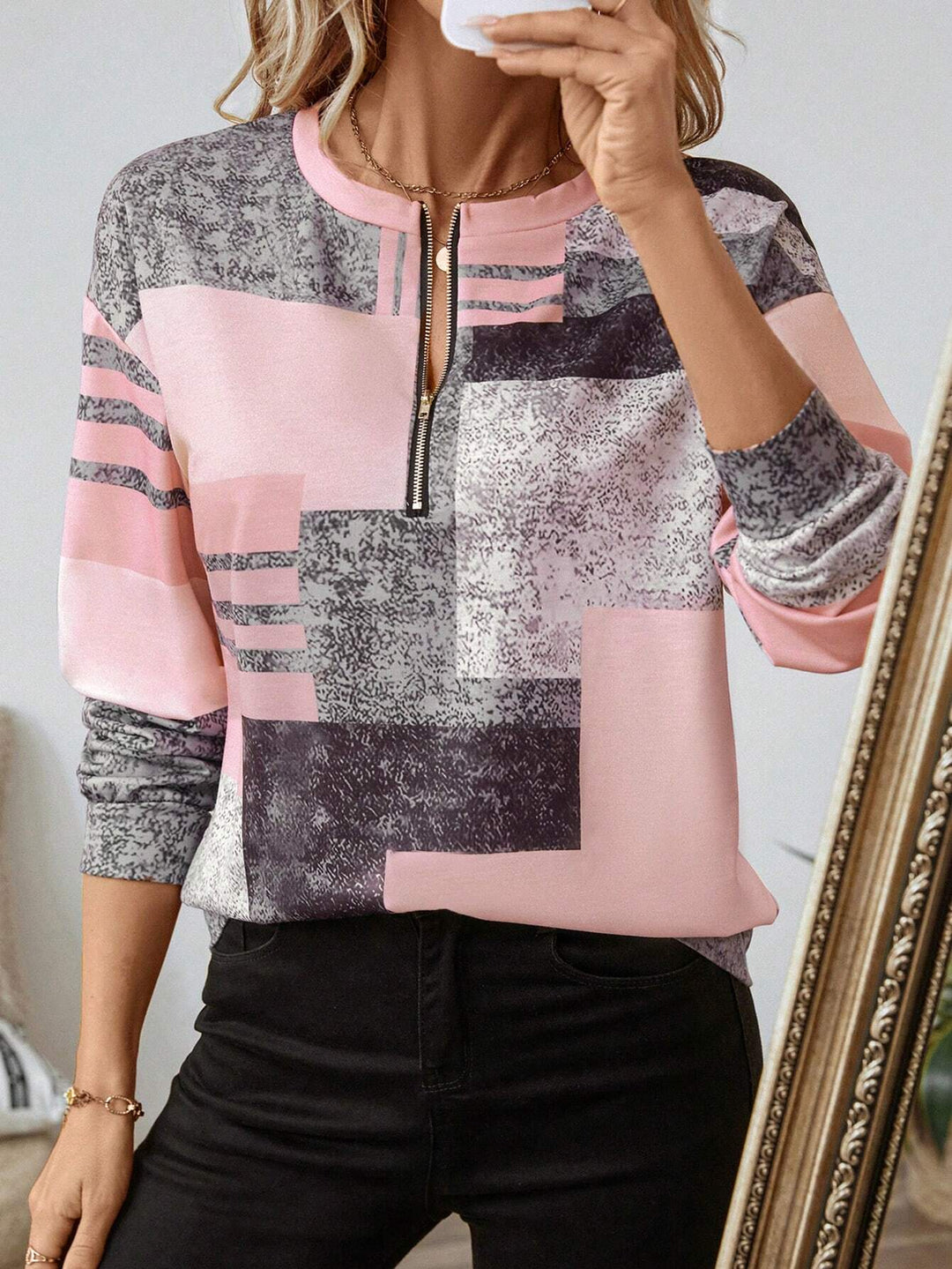 Mira | Chic Vintage Top