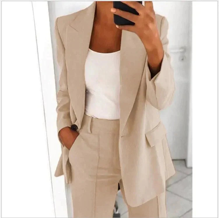 Complete set with blazer and trousers "Eva"