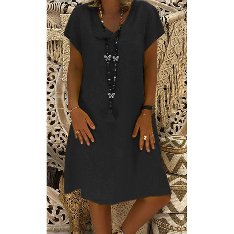 Yolina | Dress with V-Neck