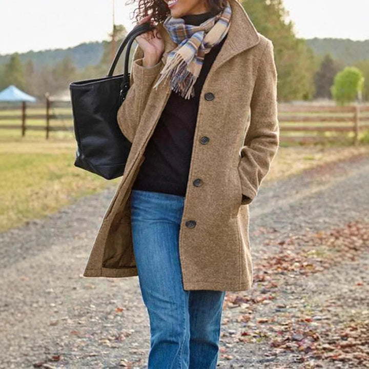 Kathleen | Timeless Retro Coat